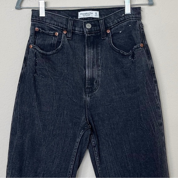 Abercrombie & Fitch Curve Love The Ankle Straight High Rise Destroyed Black Jean - Picture 2 of 10